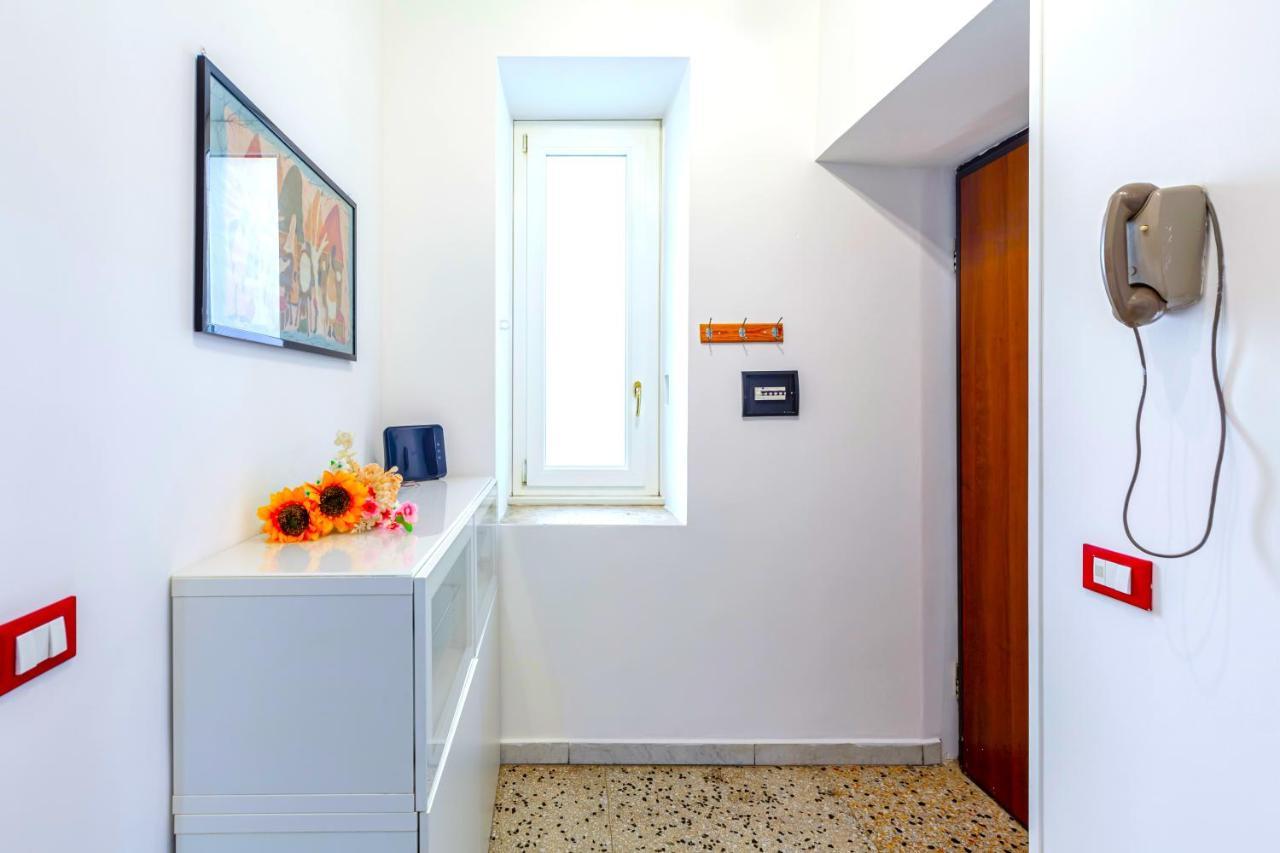 Hostly - Sant'Orsola Suite Apartment Roma Eksteriør bilde